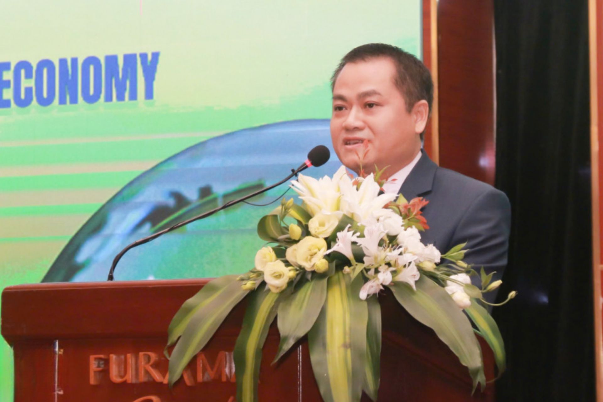 Việt Hương tiên phong ứng dụng kinh tế xanh thực hành kinh doanh có trách nhiệm - Đồng hành cùng mục tiêu NET ZERO 2025 cùng đất nước Việt Hương tiên phong ứng dụng thực hành kinh doanh có trách nhiệm trong nền kinh tế xanh toàn cầu