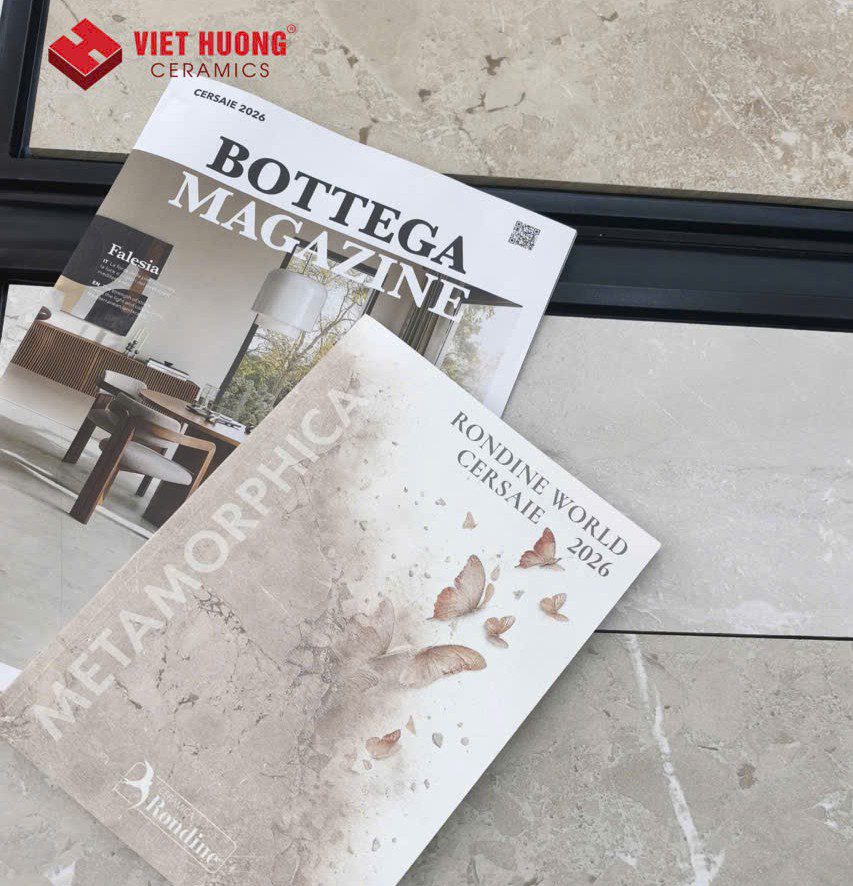 VIET HUONG CERAMICS ĐÓN TIẾP ĐOÀN ĐẠI DIỆN RONDINE – THẮT CHẶT HỢP TÁC QUỐC TẾ Thông qua hợp tác với Rondine, Viet Huong Ceramics tiếp tục mở rộng lựa chọn gạch ốp lát nhập khẩu, mang những giá trị thiết kế từ Ý đến gần hơn với khách hàng Việt Nam.