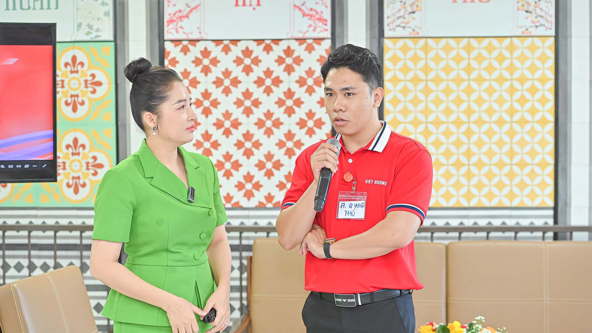 Recap Talkshow: Kỹ Năng Giao Tiếp Trong Bán Hàng Tại Viet Huong Ceramics Recap Talkshow: Kỹ Năng Giao Tiếp Trong Bán Hàng Tại Viet Huong Ceramics